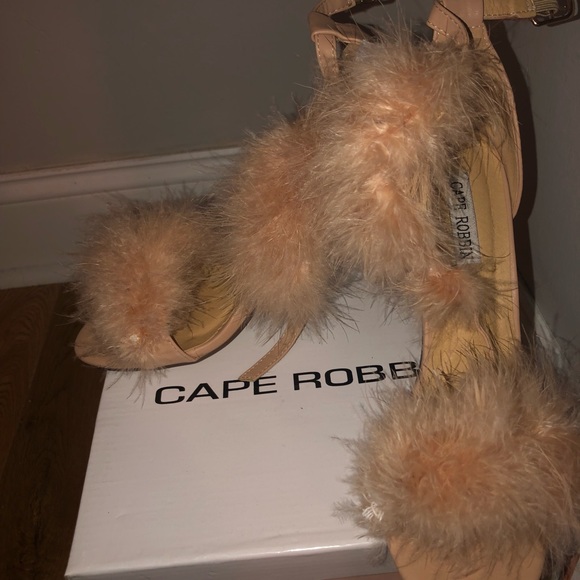 Beige Cape Robbin slippers/sandal heels - Picture 5 of 8